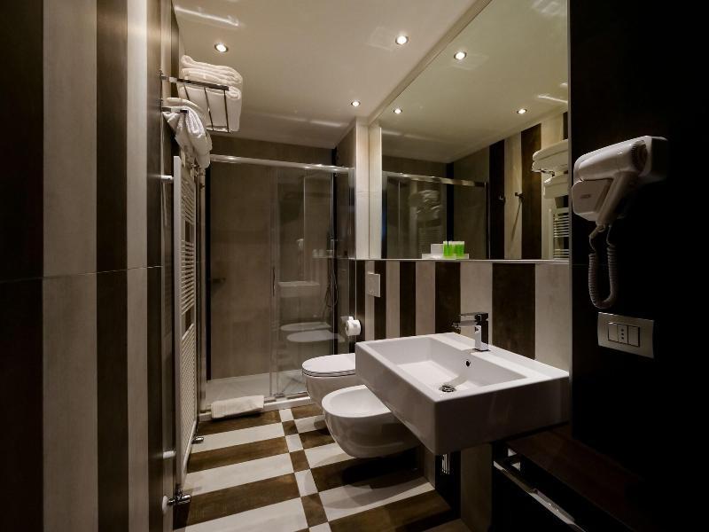 Dan Hotel Riccione Bagian luar foto
