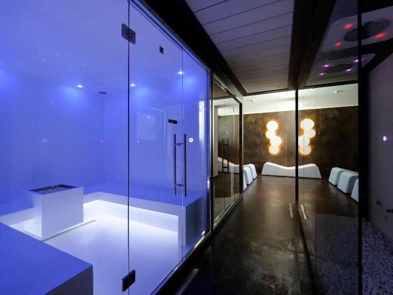 Dan Hotel Riccione Bagian luar foto