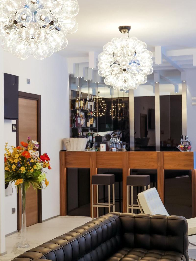 Dan Hotel Riccione Bagian luar foto