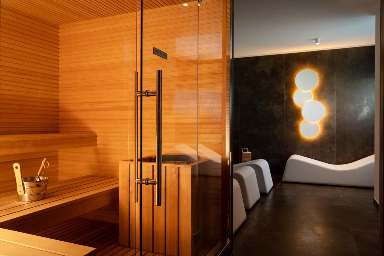 Dan Hotel Riccione Bagian luar foto