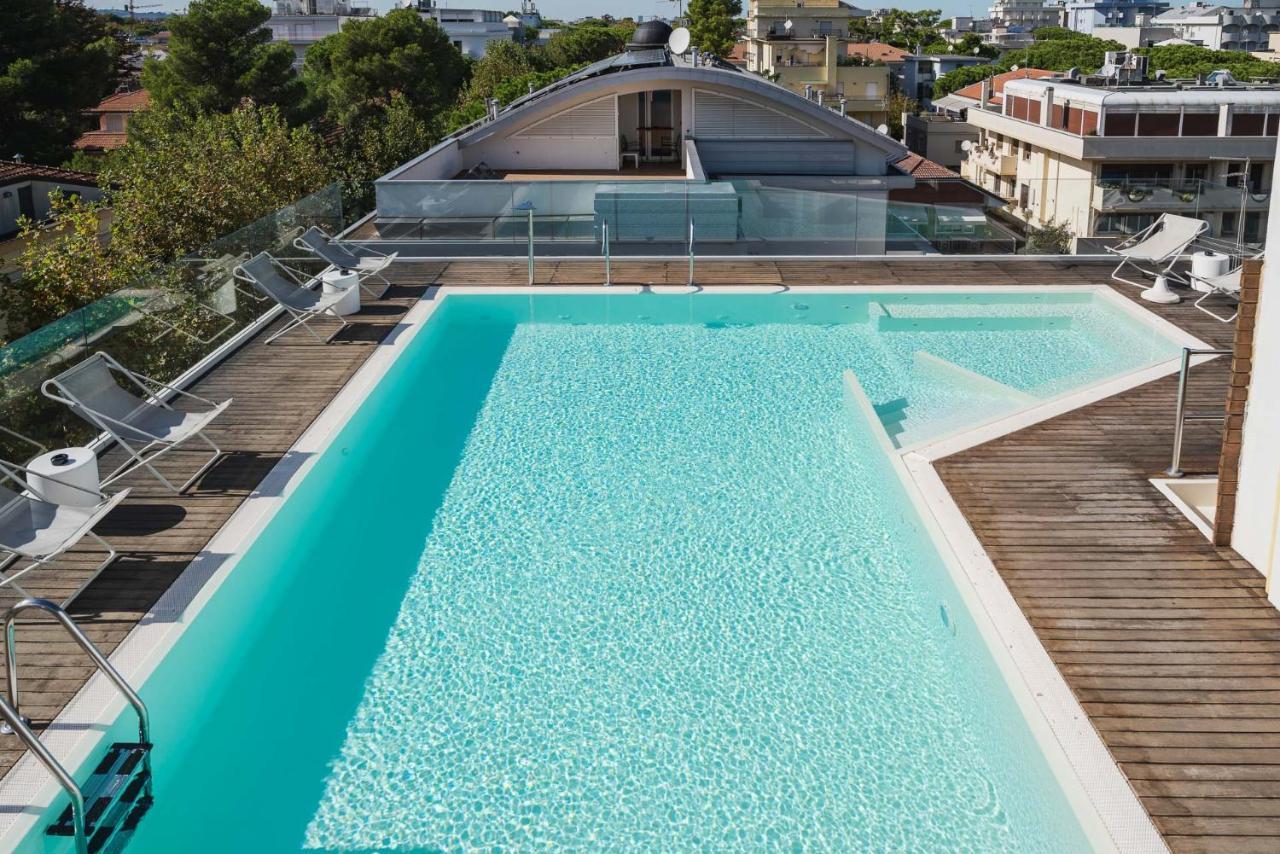 Dan Hotel Riccione Bagian luar foto